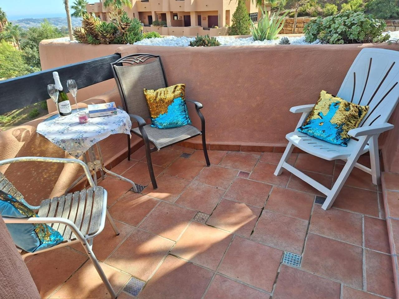 El Soto De Marbella Free Golf-Tennis-Padel-Gym 2 Bedroom Penthouse La Mairena Dış mekan fotoğraf